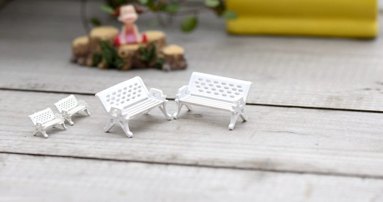 Bonsai White Benches Park Chairs Terrariums Fairy Garden Micro Landscape Miniature Garden Ecology Bottle Fairy Garden Accessories Decorate Material Small Fairy Garden Decoration - 描述图 1