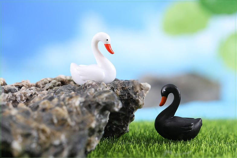 Pot Bonsai Fairy Garden Black White Swan Miniature Figurine Cartoon Love Ducks Decoration Mini Terrariums Fairy Garden Animals Statue Home Desk Kids Room Ornaments - 描述图 8