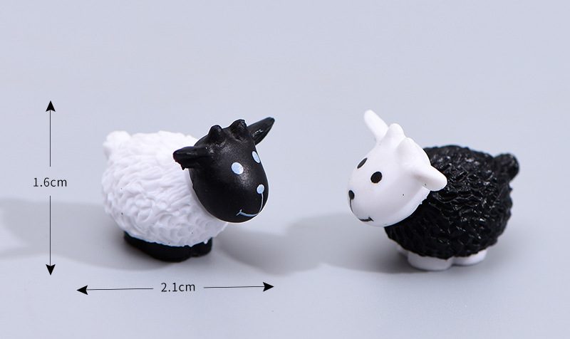 Moss Fairy Garden Micro Landscape Miniature Garden Decorate Fairy Garden Decoration Fairy Garden Accessories Comic Cartoon Lovely Mini Small Sheep Black White Sheep Doll Toy Figurine - 描述图 2