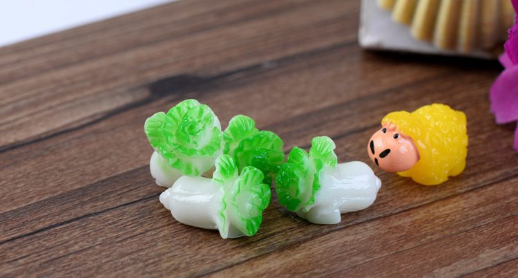 Moss Fairy Garden Micro Landscape Miniature Garden Fairy Garden Ornament Cartoon Mini Small Cabbage Diyassemble Toys Resin Small Fairy Garden Decoration Fairy Garden Accessories - 描述图 1