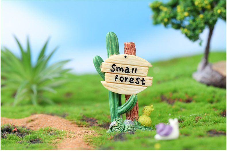 Moss Fairy Garden Micro Landscape Miniature Garden Resin Craftwork Fleshylandscaping Fairy Garden Decoration Fairy Garden Accessories Cactus Guidepost Small Diy Material - 描述图 1