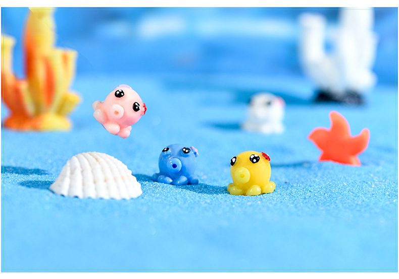 Moss Fairy Garden Micro Landscape Miniature Garden Fairy Garden Ornament Mini Small Octopus Doll Diyassemble Toys Fairy Garden Decoration Fairy Garden Accessories - 描述图 1