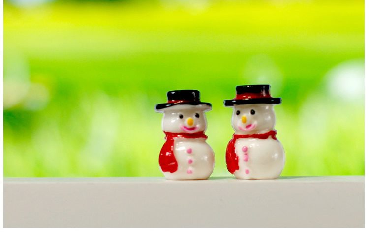 Moss Fairy Garden Micro Landscape Miniature Garden Fairy Garden Ornament Resin Christmas Hat Snow Doll Doll Diyassemble Small Fairy Garden Decoration Fairy Garden Accessories Toys Wholesale - 描述图 2