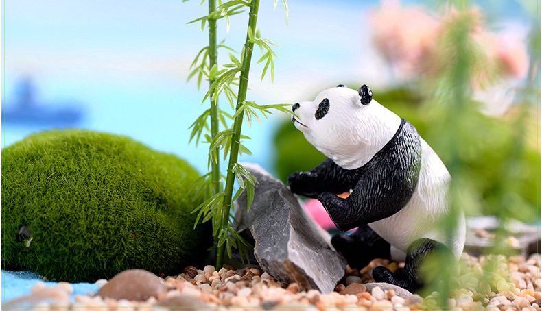 Miniature Giant Panda Figurines Simulation Bamboo Panda Animal Model, Micro Landscape Pvc Crafts For Garden, Cake Decoration Home Decor - 描述图 3
