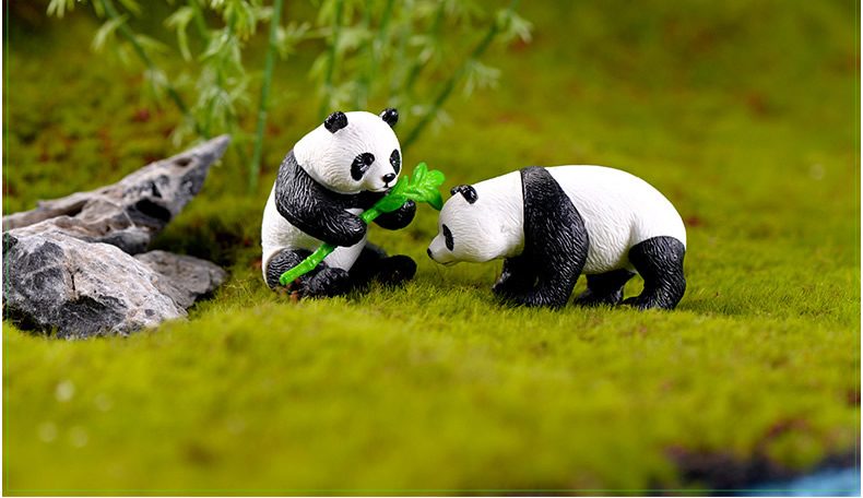 Miniature Giant Panda Figurines Simulation Bamboo Panda Animal Model, Micro Landscape Pvc Crafts For Garden, Cake Decoration Home Decor - 描述图 2