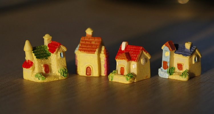 Moss Fairy Garden Micro Landscape Miniature Garden Ornament Cartoon Mini Three-dimensional Small Villa Ecological Bottle, Diy Assembly Fairy Garden Accessories - 描述图 1