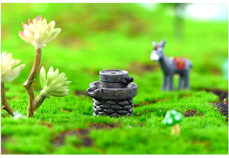 Moss Fairy Garden Micro Landscape Miniature Garden Original Green Plants Gift Zakkaresin Emulational Stone Mill Decorate Fairy Garden Decoration Fairy Garden Accessories - 描述图 3