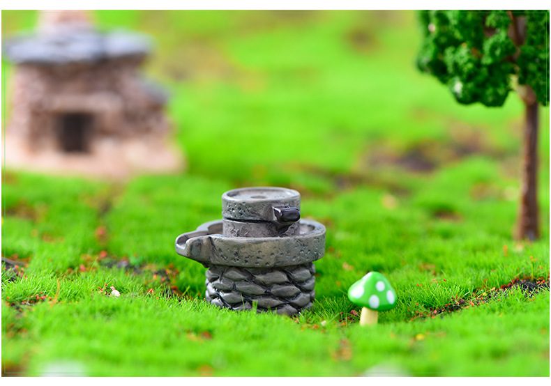 Moss Fairy Garden Micro Landscape Miniature Garden Original Green Plants Gift Zakkaresin Emulational Stone Mill Decorate Fairy Garden Decoration Fairy Garden Accessories - 描述图 2