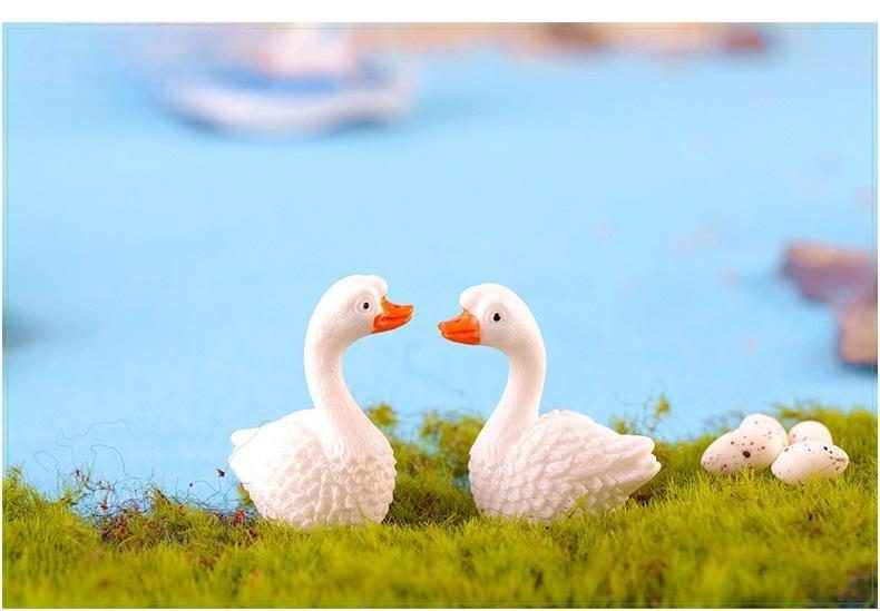 White Goose Resin Figurine Mini Animal Ornament For Fairy Garden Micro Landscape Decoration - 描述图 1