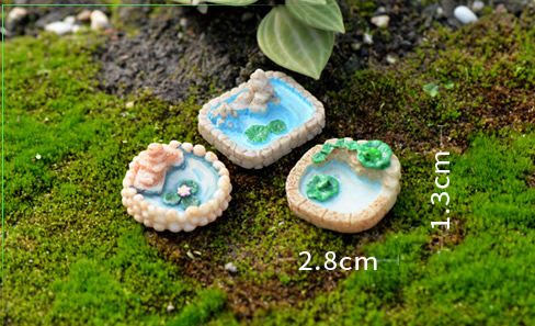 1 Piece Lake Fish Pond Pool Model Small Statue Figurine Crafts Village Ornament Miniatures - 描述图 1