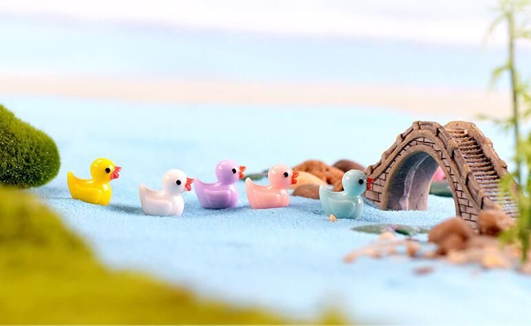 Mini Fairy Garden Small Yellow Duck Doll Toys Pendant Miniature Garden Aquarium Fairy Garden Decoration Terrariums Fairy Garden Accessories Resin Arts And Crafts Original Bonsai Animal