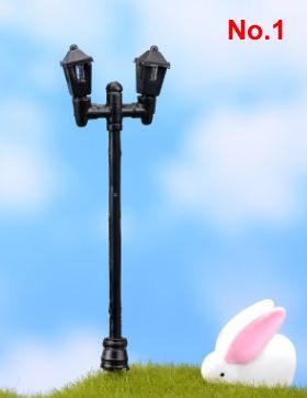 Vintage Streetlight Lamp Retro Mini Street Lamp Miniature Garden Ornament Lighting Figurines Fairy Garden Decoration Resin Craft Light Micro Landscaping Diy Fairy Garden Accessories