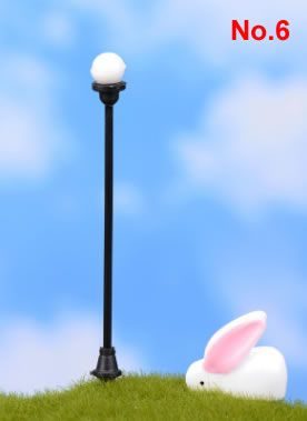Vintage Streetlight Lamp Retro Mini Street Lamp Miniature Garden Ornament Lighting Figurines Fairy Garden Decoration Resin Craft Light Micro Landscaping Diy Fairy Garden Accessories
