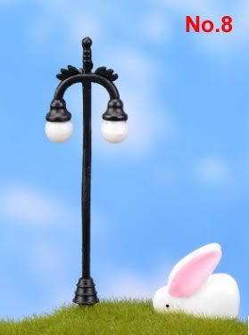 Vintage Streetlight Lamp Retro Mini Street Lamp Miniature Garden Ornament Lighting Figurines Fairy Garden Decoration Resin Craft Light Micro Landscaping Diy Fairy Garden Accessories