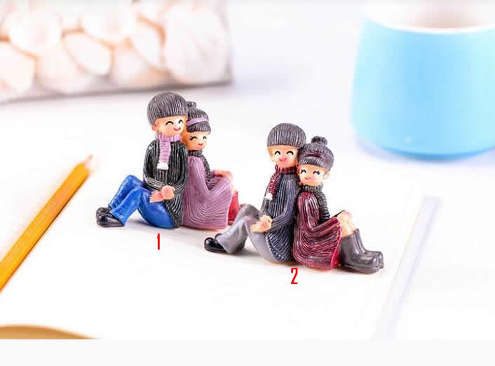 Wholesale Price Fairy Garden Supply Miniature Figurine Cartoon Doll Wedding Cake Home Decoration Character Anime Garden Figures Action Model Doll