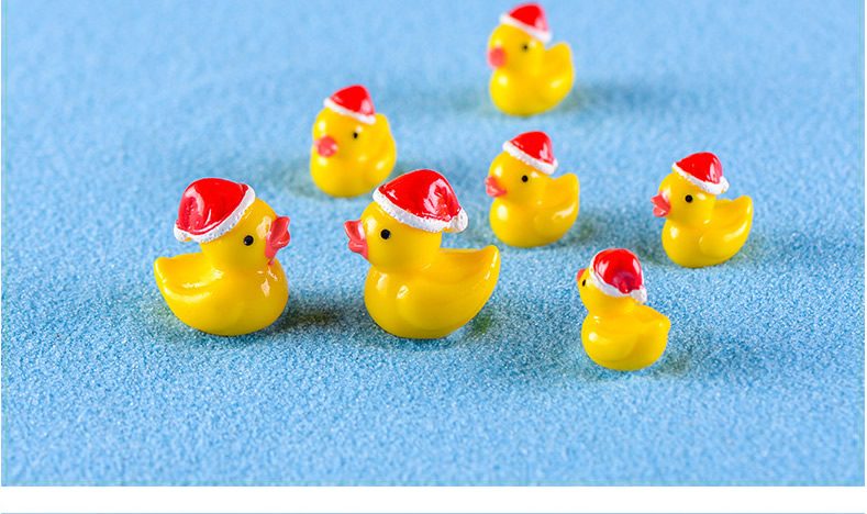 Mini Fairy Garden Animals Cute Resin Duck Model Wholesale Fairy Garden Accessories Supplies Miniture Fairy Garden Ornament Small Artificial Christmas Duck Figurine Kids Gifts Terrarium Fairy Garden Kits Decoration Table Decor - 描述图 2