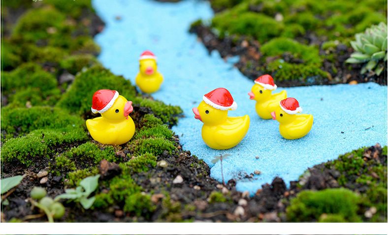 Mini Fairy Garden Animals Cute Resin Duck Model Wholesale Fairy Garden Accessories Supplies Miniture Fairy Garden Ornament Small Artificial Christmas Duck Figurine Kids Gifts Terrarium Fairy Garden Kits Decoration Table Decor - 描述图 5