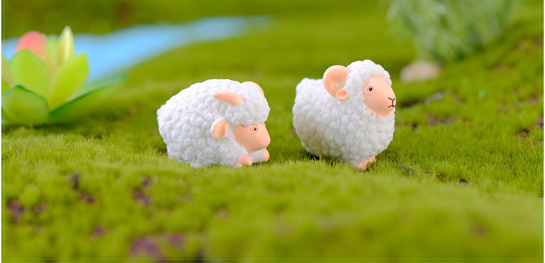 Mini Fairy Garden Animals Cute Resin Sheep Model Wholesale Fairy Garden Accessories Supplies Miniture Fairy Garden Ornament Small Artificial Christmas Goat Sheep Figurine Kids Gifts Terrarium Fairy Garden Kits Decoration Table Decor - 描述图 2