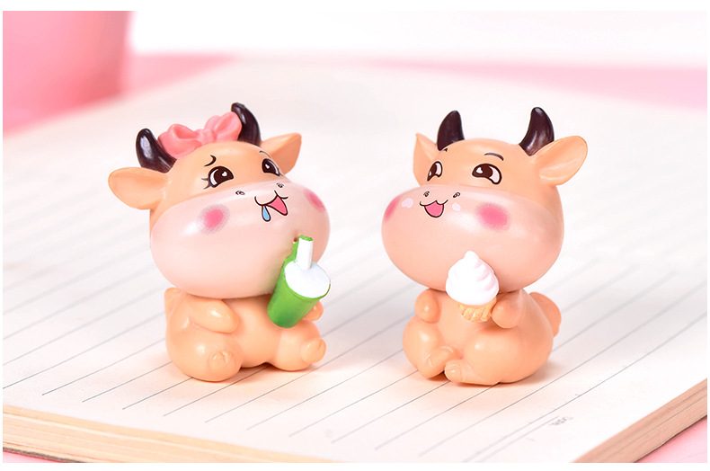 Miniture Fairy Garden Accessories Supplies Resin Cattle Kids Toys Pot Bonsai Miniature Garden Terrariums Fairy Garden Animals Figurine Kits Items Car Interior Decoration Cartoon Table Ornaments - 描述图 2