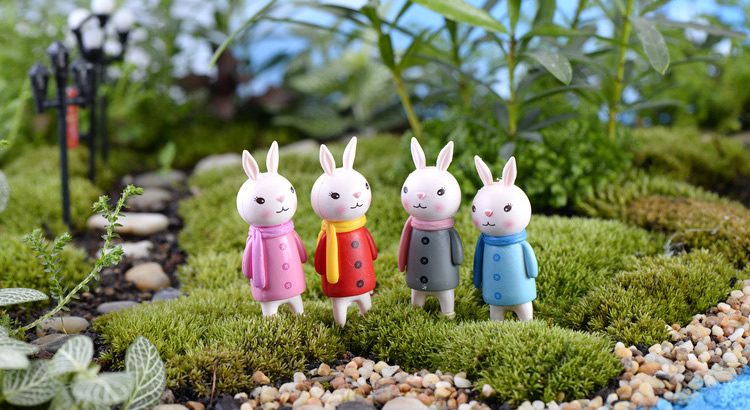 Mini Fairy Garden Animals Cartoon Prince Rabbit Figurine Dolls Pot Bonsai Resin Car Interior Decoration Terrariums Fairy Garden Decoration Wholesale Fairy Garden Accessories Supplies Lovely Mini Rabbit Small Kids Toys Room Decor - 描述图 1