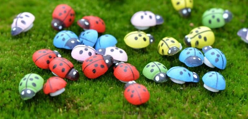 Mini Fairy Garden Ladybird Red Beetle Ladybug Fairy Doll Micro Landscape Decoration Fairy Garden Accessories Wood Craftwork Beetle Coccinella Septempunctata Small Ladybird Diy Fairy Garden Supplies - 描述图 1