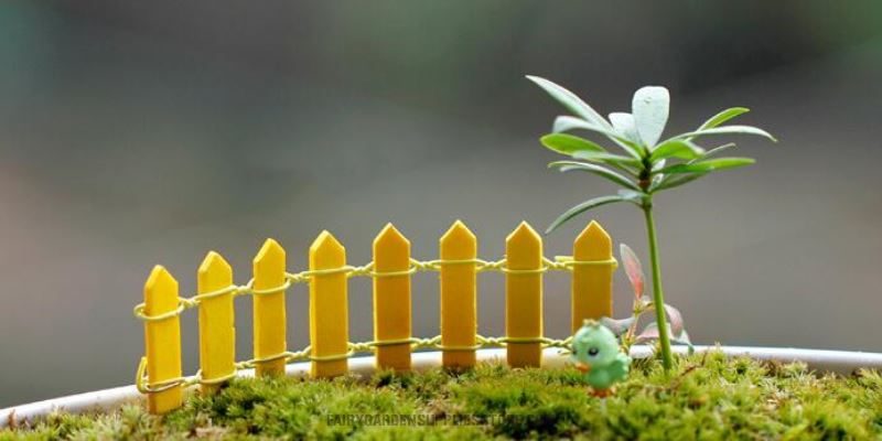 Terrariums Fairy Garden Fence Aquarium Micro Landscape Miniature Garden Barrier Small Fairy Garden Decoration Small Fence Fairy Garden Ornament Bend Fairy Garden Accessories Diy Toys Wooden Fence - 描述图 2