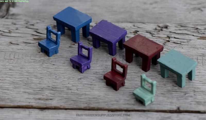 Zakka Fairy Garden Decoration Fairy Garden Accessories Mini Emulational Resin Small Table Stool Chairs Fairy Garden Micro Landscape Terrariums Fairy Garden Accessories - 描述图 1