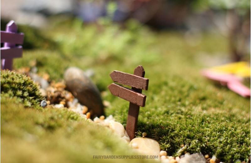 Signpost Mini Fairy Garden Landscape Decoration Pot Road Signs Terrariums Fairy Garden Ornament Wood Fairy Garden Fence Craftwork Diy Miniature Fairy Garden Accessories - 描述图 5