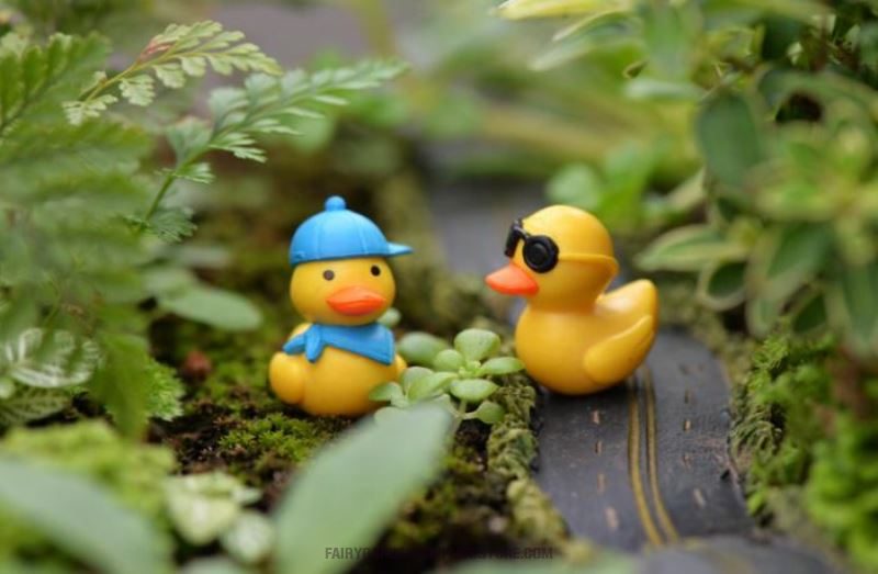 Moss Fairy Garden Micro Landscape Miniature Garden Fairy Garden Ornament Succulent Plants Fairy Garden Decoration Fairy Garden Accessories Toy Figurine Tourism Small Duck Diymaterial - 描述图 2