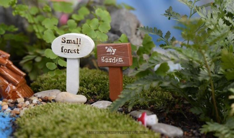 Fairy Garden Signpost Miniature Garden Guideboard Fairy Garden Ornament Doll Diy Assemble Toys Plant Pot Terrariums Bonsai Decor Road Signs Fairy Garden Accessories - 描述图 3