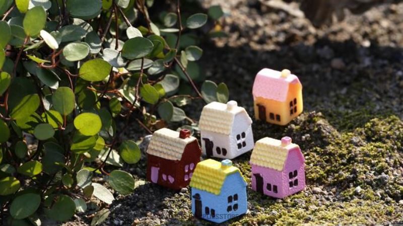 5 Color Rural Small House Resin Castle Fairy Garden Decoration Villa Fairy Garden Accessories Micro Landscape Miniature Bonsai Terrariums Fairy Garden Accessories Decorate Material - 描述图 1