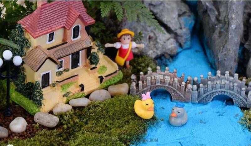 Resin Moss Fairy Garden Mini Duck Micro Landscape Miniature Garden Pot Bonsai Fairy Garden Ornament Lovers Duck Doll Diy Assemble Toys Terrariums Fairy Garden Decoration Aquarium Fairy Garden Accessories - 描述图 2