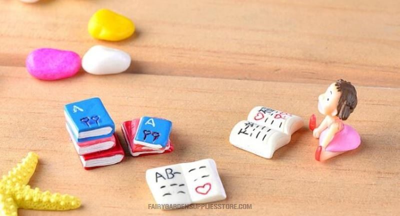 Resin Arts And Crafts Fairy Garden Decoration Fairy Garden Accessories Original Multicolour Book Moss Fairy Garden Micro Landscape Miniature Garden Succulent Plants - 描述图 2