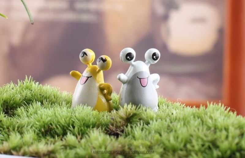 Mini Fairy Garden Animals Micro Landscape Pot Bonsai Miniature Garden Fairy Garden Ornament Lovely Exophthalmos Frogs Doll Combination Diy Assemble Toys Fairy Garden Decoration Aquarium Fairy Garden Accessories - 描述图 1