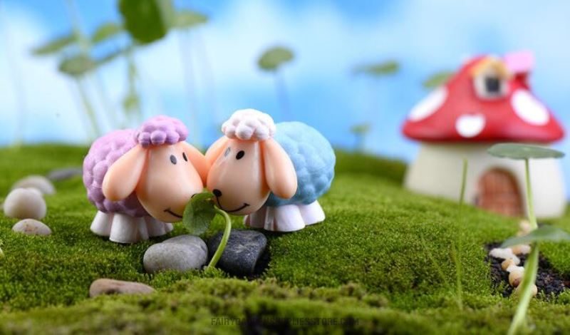 Cute Moss Fairy Garden Animal Pot Bonsai Micro Landscape Miniature Garden Decorate Terrariums Fairy Garden Decoration Fairy Garden Accessories Mini Lovely Big Ears Sheep Doll Diy Material Wholesale Children Toys - 描述图 3