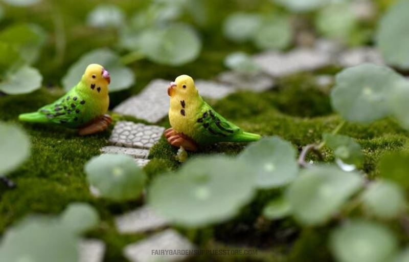 Mini Fairy Garden Birds Pot Bonsai Micro Landscape Miniature Garden Landscaping Material Decorate Terrariums Fairy Garden Decoration Animals Fairy Garden Accessories Gorgeous Parrot Doll - 描述图 1
