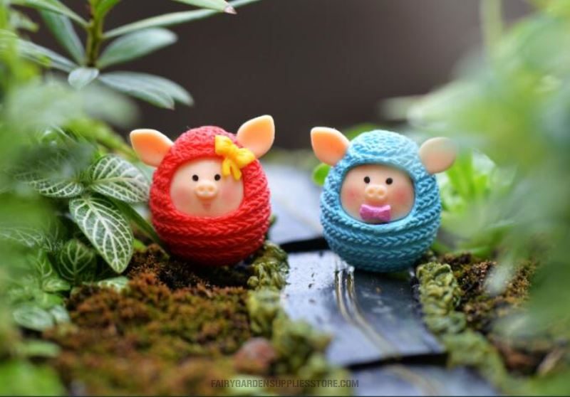 Lovers Pig Doll Small Pig Toys Wool Pig Fairy Garden Decoration Cute Fairy Garden Accessories Pot Bonsai Moss Fairy Garden Micro Landscape Miniature Garden Fleshy Terrariums Fairy Garden Decoration - 描述图 1