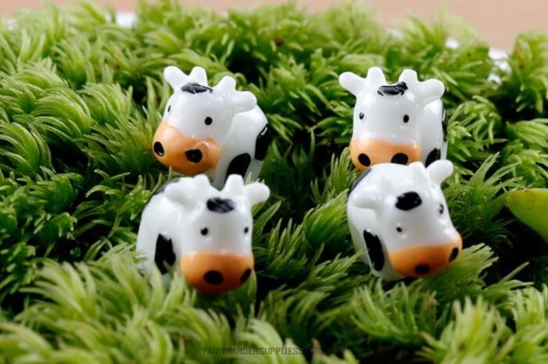 Mini Fairy Garden Cattle Micro Landscape Miniature Garden Pot Bonsai Fairy Garden Ornament Small Cow Doll Combination Diy Assemble Resin Terrariums Fairy Garden Decoration Wholesale Fairy Garden Accessories Supplies - 描述图 2