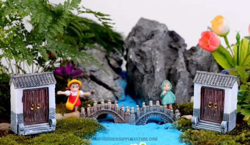 Mini Fairy Garden Supplies Micro Landscape Wall Miniature Garden Original Green Plants Resintile Big Door Decorate Fairy Garden Decoration Fairy Garden Accessories - 描述图 1