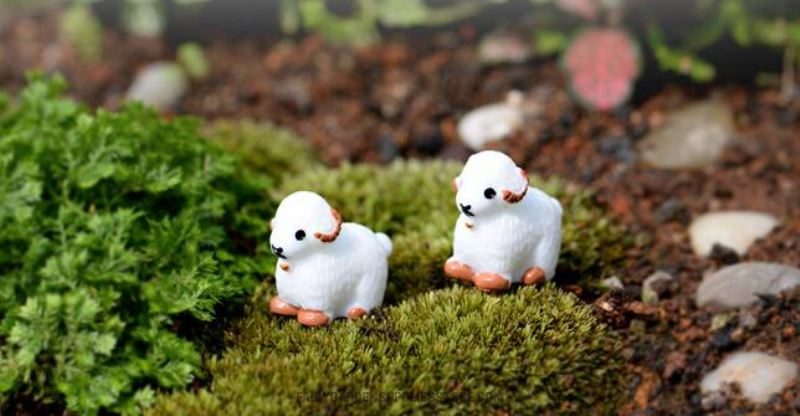 Mini Fairy Garden Supplies Animals Resin Goat Pot Bonsai Micro Landscape Terrariums Miniature Garden Succulent Plants Kits Fairy Garden Decoration Fairy Garden Accessories Sheep Kids Toy - 描述图 1