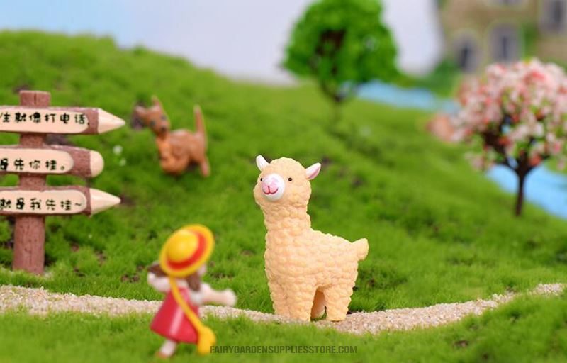 Mini Fairy Garden Supplies Pot Bonsai Fairy Garden Accessories Resin Alpaca Kids Gifts Toys Lovely Sheep Wholesale Fairy Garden Decoration - 描述图 1