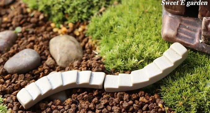 Mini Fairy Garden Supplies Micro Landscape Miniature Garden Indoor Fairy Garden Decoration Wholesale Fairy Garden Accessories Small Stairs Ladder Resin Road - 描述图 1