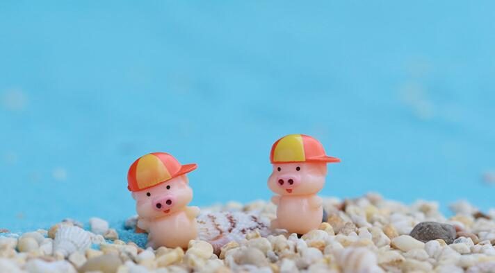 Mini Fairy Garden Animals Micro Landscape Miniature Garden Material Cartoon Lovely Mcdull Pig Diy Ecology Bottle Fairy Garden Decoration Fairy Garden Accessories - 描述图 1