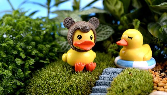 Mini Fairy Garden Animals Pot Bonsai Micro Landscape Miniature Garden Terrariums Fairy Garden Decoration Wholesale Fairy Garden Accessories Supplies Dabble Small Yellow Duck Doll - 描述图 6