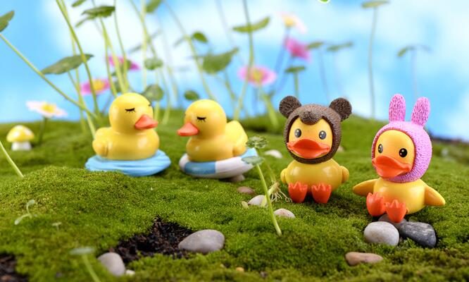 Mini Fairy Garden Animals Pot Bonsai Micro Landscape Miniature Garden Terrariums Fairy Garden Decoration Wholesale Fairy Garden Accessories Supplies Dabble Small Yellow Duck Doll - 描述图 8