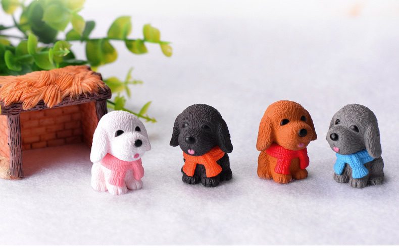 Wholesale Mini Fairy Garden Accessories Supplies Resin Animals Scarf Pet Dog Figurine Arts And Crafts Diy Landscaping Pot Bonsai Fairy Garden Ornament Pot Decorate Small Artificial Dog Terrarium Fairy Garden Kits Decoration - 描述图 1