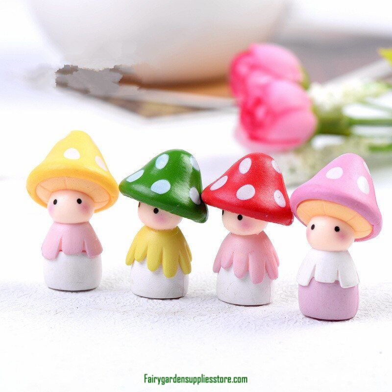 Mini Cute Resin Doll For Diy Mininature Plant Decoration Wholesale Price Fairy Garden Supply
