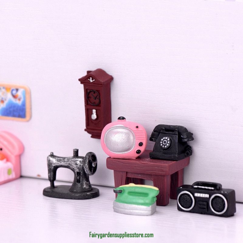 Small Furniture Children Toys Small Figurine Crafts Figure Miniatures Flowerpot Decor Europe TV Washer Radio Telephone Wholesale Price Fairy Garden Supply Small Furniture Children Toys Small Figurine Crafts Figure Miniatures Flowerpot Decor Europe Tv Washer Radio Telephone Wholesale Price Fairy Garden Supply