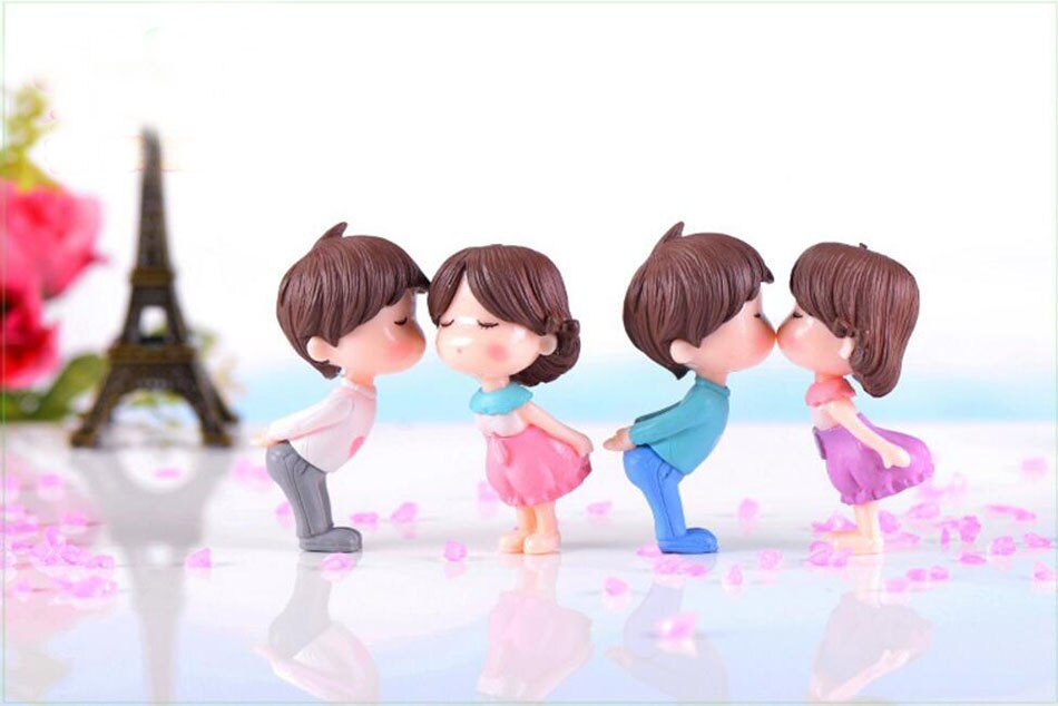 10-Pairs-Kissing-BoyGirl-Couple-For-Garden-Moss-Terrarium-Home-Desktop-DecorCraftsBonsaiDoll-HouseMiniatures-32856333398