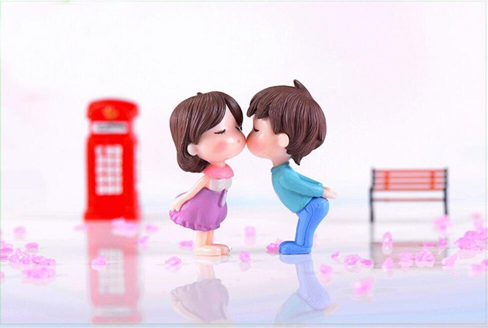 10-Pairs-Kissing-BoyGirl-Couple-For-Garden-Moss-Terrarium-Home-Desktop-DecorCraftsBonsaiDoll-HouseMiniatures-32856333398